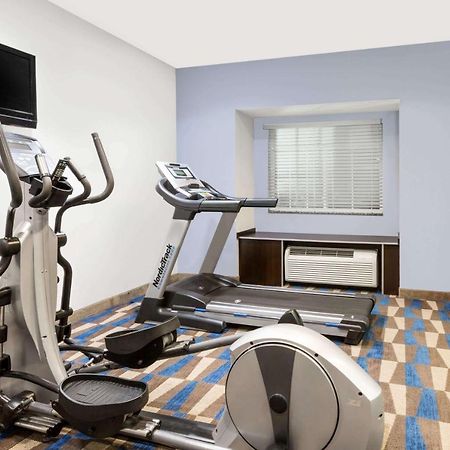 Microtel Inn & Suites By Wyndham Tuscaloosa Extérieur photo