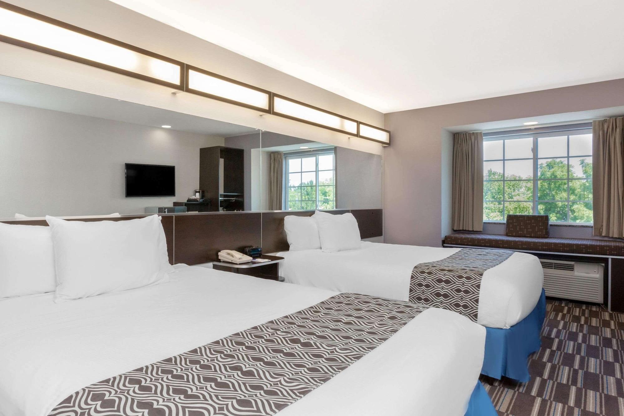 Microtel Inn & Suites By Wyndham Tuscaloosa Extérieur photo