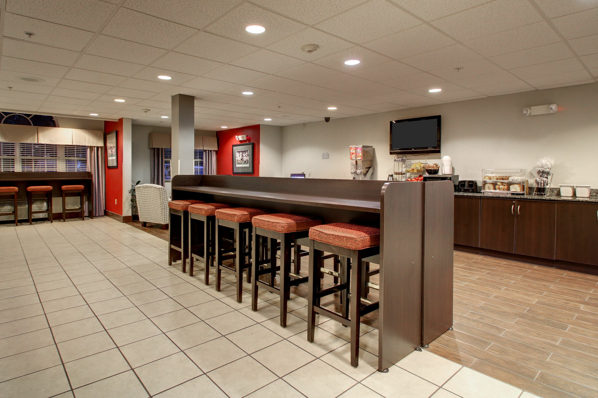 Microtel Inn & Suites By Wyndham Tuscaloosa Extérieur photo