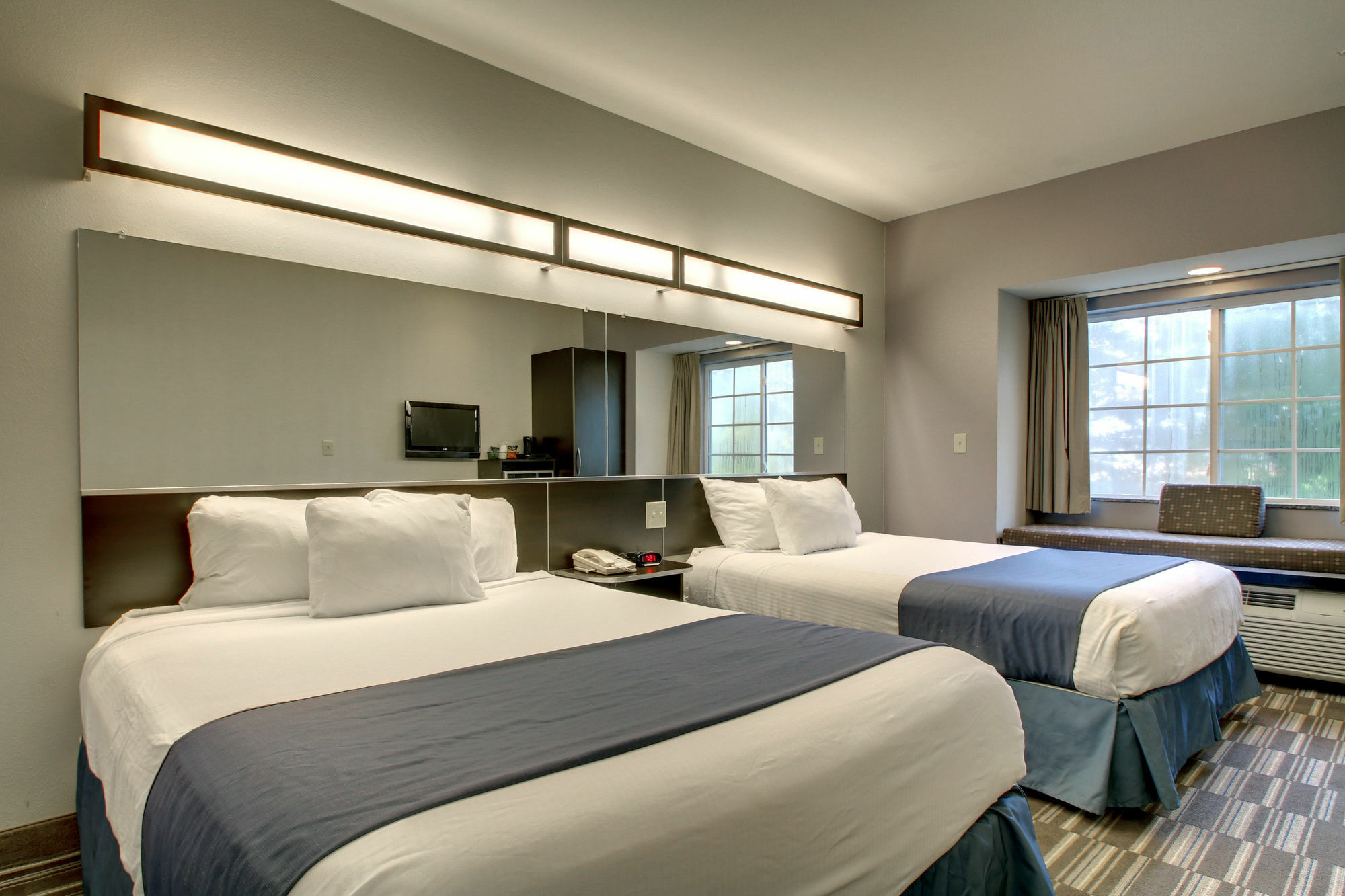 Microtel Inn & Suites By Wyndham Tuscaloosa Extérieur photo